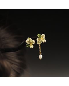 Buddha Stones Ebony Gardenia Tassel Courage Hairpin - Ebony Hairpin