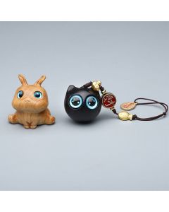 Buddha Stones Green Sandalwood Mini Cute Animal Rabbit Cat Deer Whale Prosperity Phone Hanging Decorations - Red Sandalwood Yellow Eyes Cat