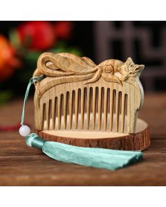 Green Sandalwood Fox Peony Flower Lotus Engraved Cure Tassel Comb - Auspicious Clouds Green Sandalwood