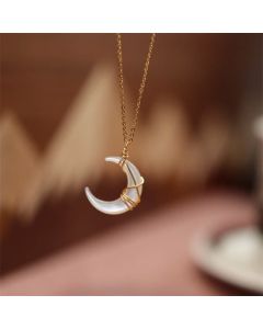 Buddha Stones Natural Tridacna Stone Crescent Moon Blessing Necklace Pendant - Black(Pendant Size: Approx. 2cm)